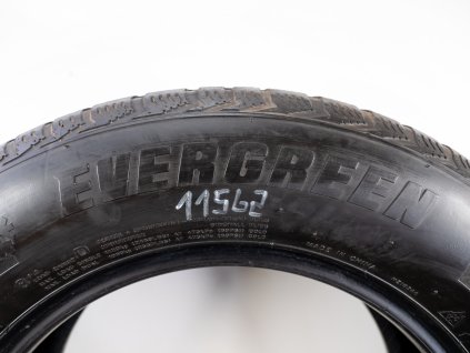 Zimní Evergreen 225/65R16C - 2ks  - vzorek cca 5,8 mm