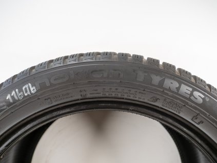 Zimní Nokian 275/45R20 - 4ks  - vzorek cca 7,4 mm