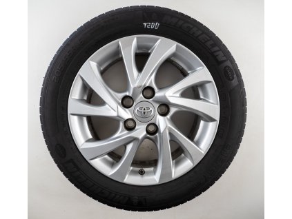 Toyota Auris 16" Originální letní sada
