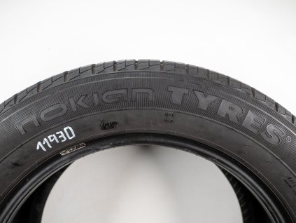 Letní Nokian 215/60R17 - 4ks  - vzorek cca 5,2 mm