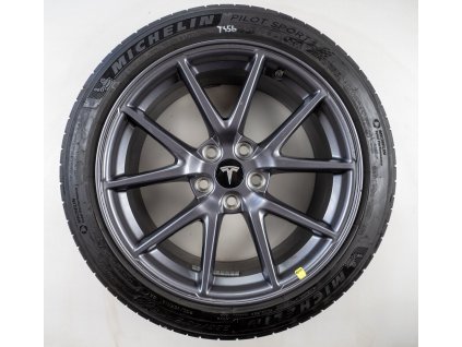 Tesla Model 3 18" Originální letní sada