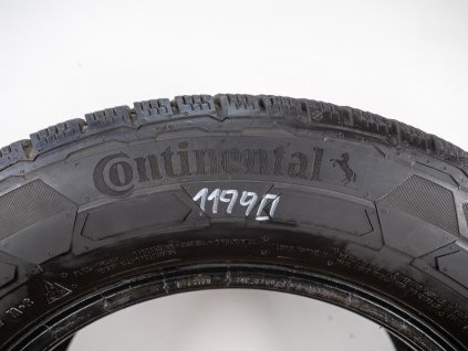 Zimní Continental 215/65R16C - 4ks  - vzorek cca 8,3 mm