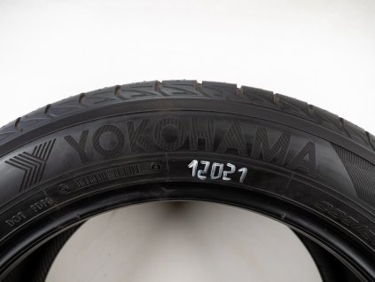 Letní Yokohama 235/55R19 - 4ks  - vzorek cca 6,8 mm