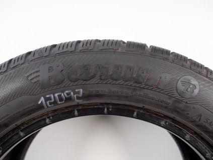 Zimní Barum 205/55R16 - 2ks  - vzorek cca 6,8 mm