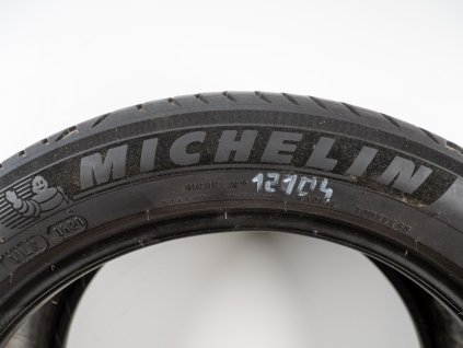 Letní Michelin 225/50R18 - 2ks  - vzorek cca 4,7 mm
