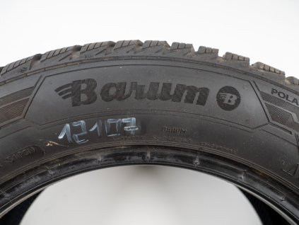 Zimní Barum 205/55R16 - 2ks  - vzorek cca 7,4 mm