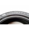 Zimní Goodyear 235/45R18 - 2ks  - vzorek cca 8 mm