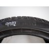 Zimní Pirelli 235/40R20 - 2ks  - vzorek cca 6,5 mm
