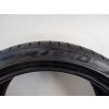 Letní Pirelli 235/35R19 - 4ks  - vzorek cca 6,5 mm