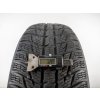 Zimní Nokian 235/60R17 - 2ks  - vzorek cca 7,4 mm