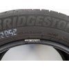 Letní Bridgestone 215/55R17 - 2ks  - vzorek cca 5,2 mm