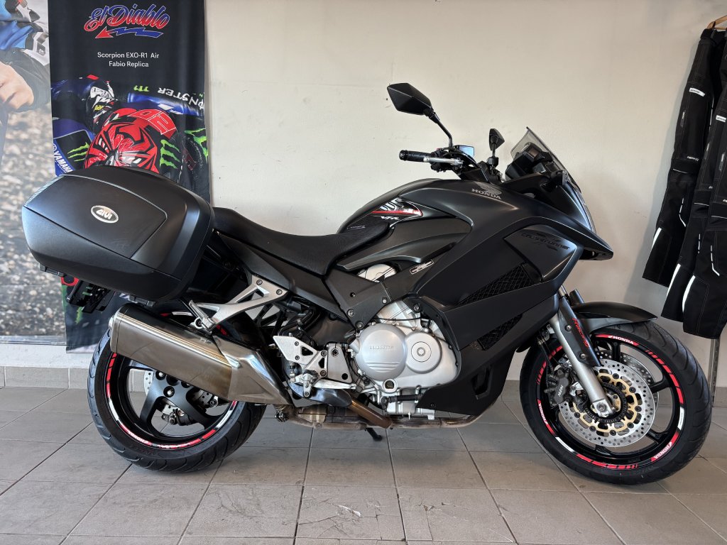 Honda VFR800X CrossRunner