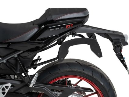 6303556 00 01 Bocni nosice C Bow Suzuki GSX 8TT (25 26) cerne