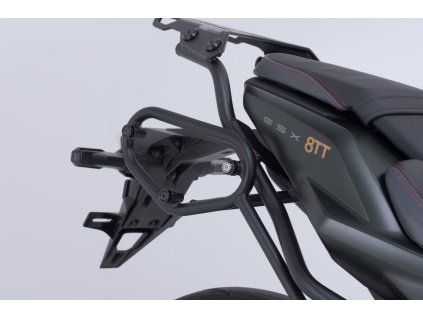 HTA.05.031.12000 Bocni nosice SLC na Suzuki GSX 8T, TT (25 26) levy, pravy 3