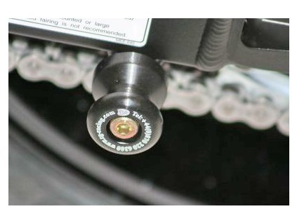 M8 Ochranné špulky do kyvky (pár) - Honda CBR600 RR '07-'08, černé (Velikost/Provedení Černá)