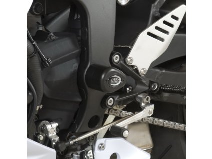 Aero padací chrániče, swingarm pivot, Kawasaki ZX6R '13- (Velikost/Provedení Černá)
