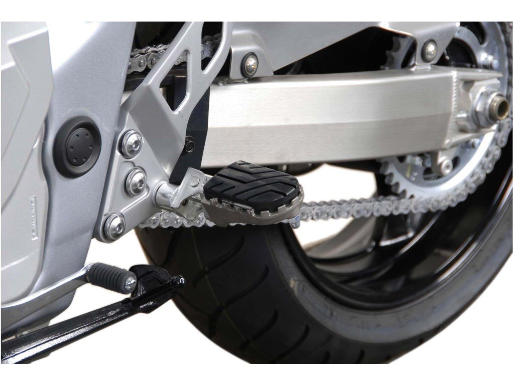 SW MOTECH STUPAČKY SUZUKI GSR600/GSF1250/S/GSX650/1250F