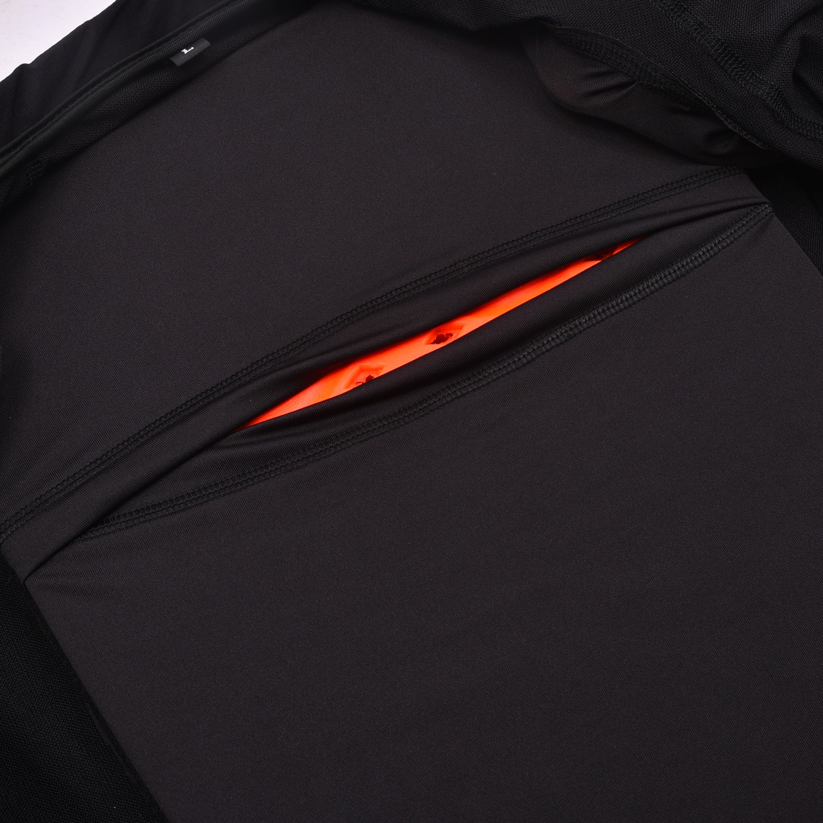 TXR Telový chránič X-CORE PRO XS