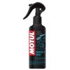 28880 1 motul e4 perfect seat 250ml cistic textilu