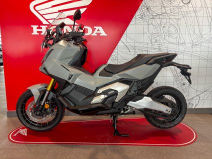 Honda X-ADV 750 DCT 2026 PŘEDOBJEDNÁVKA