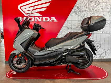 Honda Forza 350 2025 - Časově omezená AKCE 156.900,-