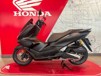 Honda PCX 125 časově omezená AKCE 79.900,- / PCX 125 s kufrem 89.900,-