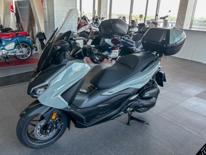 thumbnail IMG 6985 jpg (1)