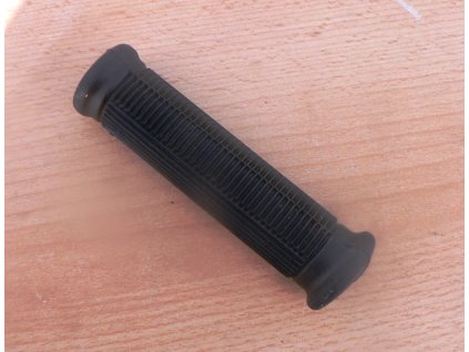 Návlečka přední stupačky Pionýr