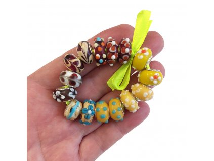 Balíček - skleněné korálky s širokým průvlekem - "03"