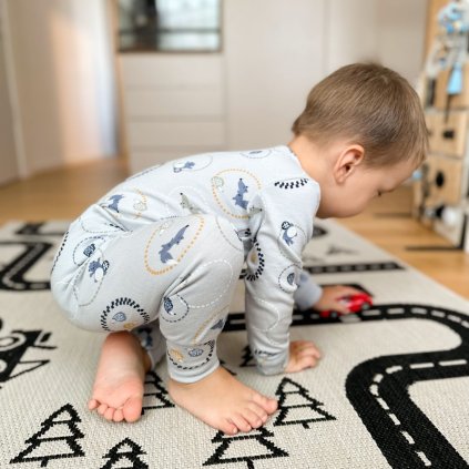 dítě oblečené v merino spodkách MOYO