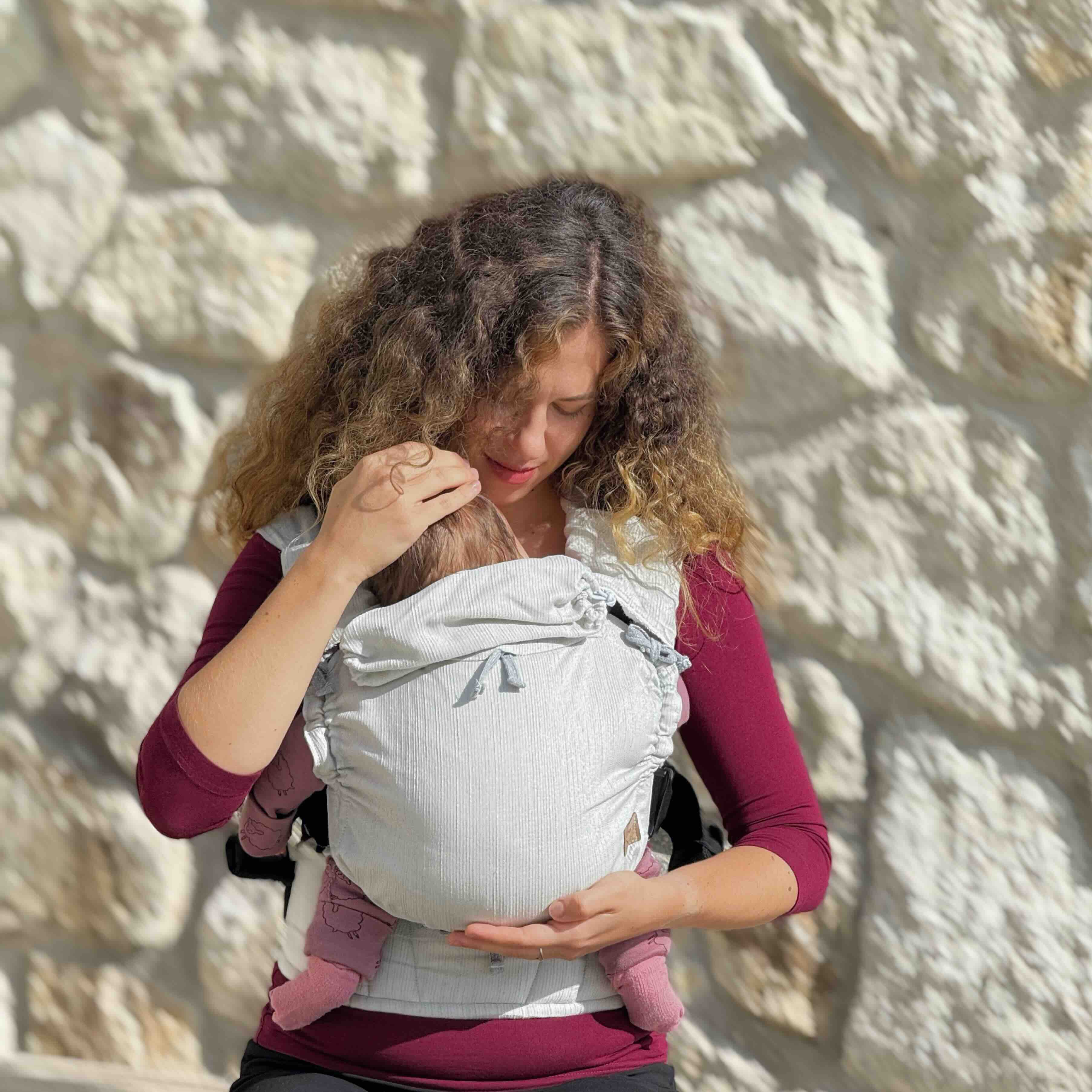 Moyo – Only Silver | Ergonomický nosič Verzia nosiča: Classa, Veľkosť: Tiny size