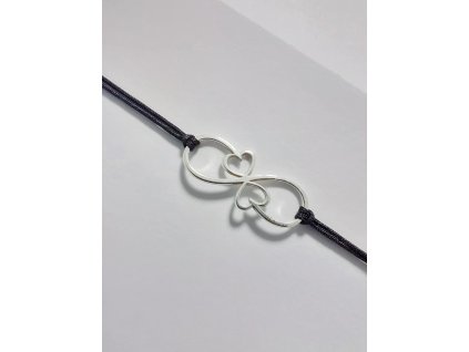 e04a48f9 6a18 41ae 8728 0d201e3ad4af