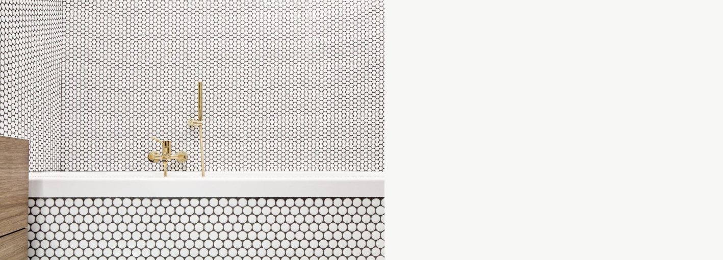 Sleva až 50% na bílou mozaiku skladem