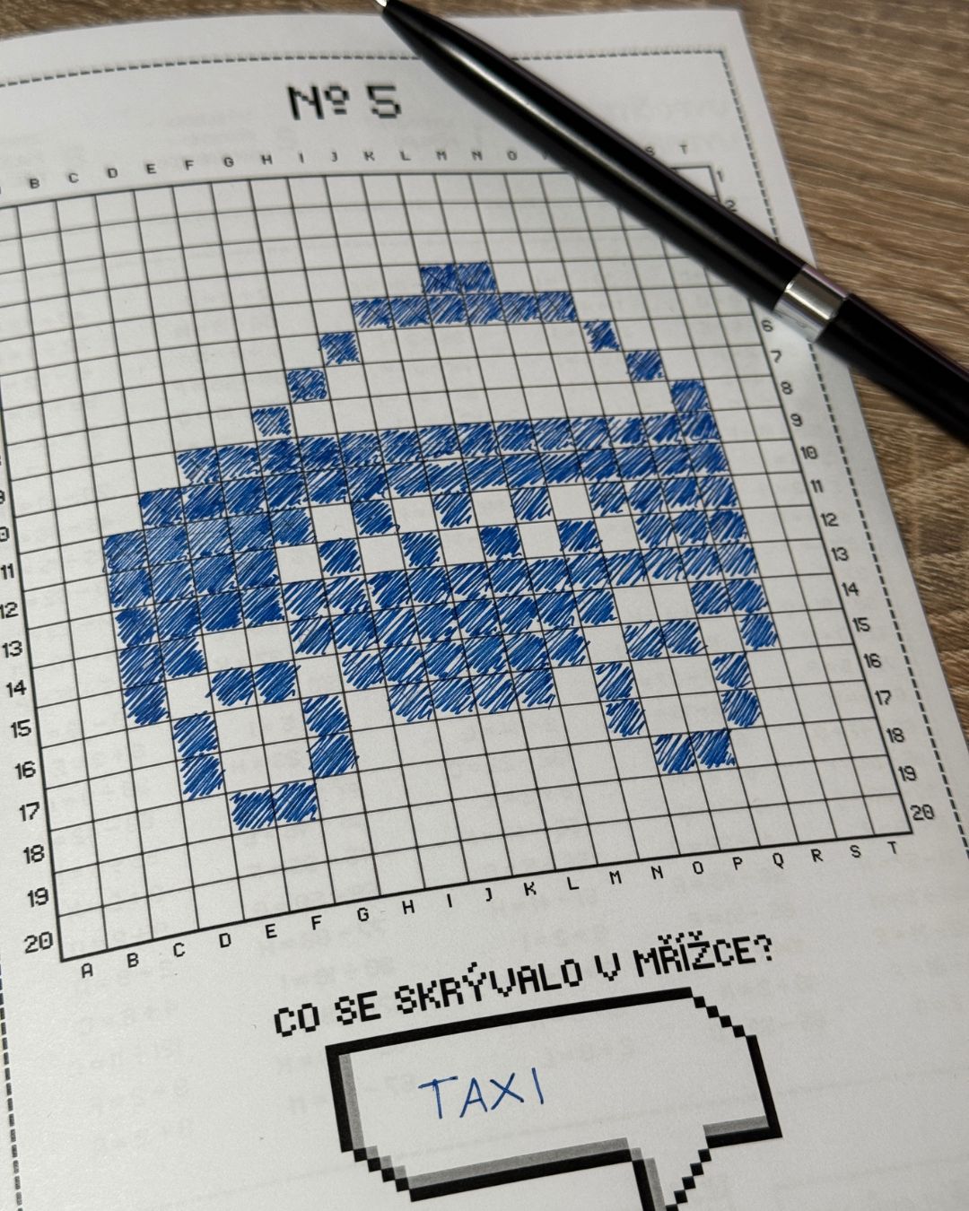 Ukázka vyplněné Pixelovky s dopravním prostředkem
