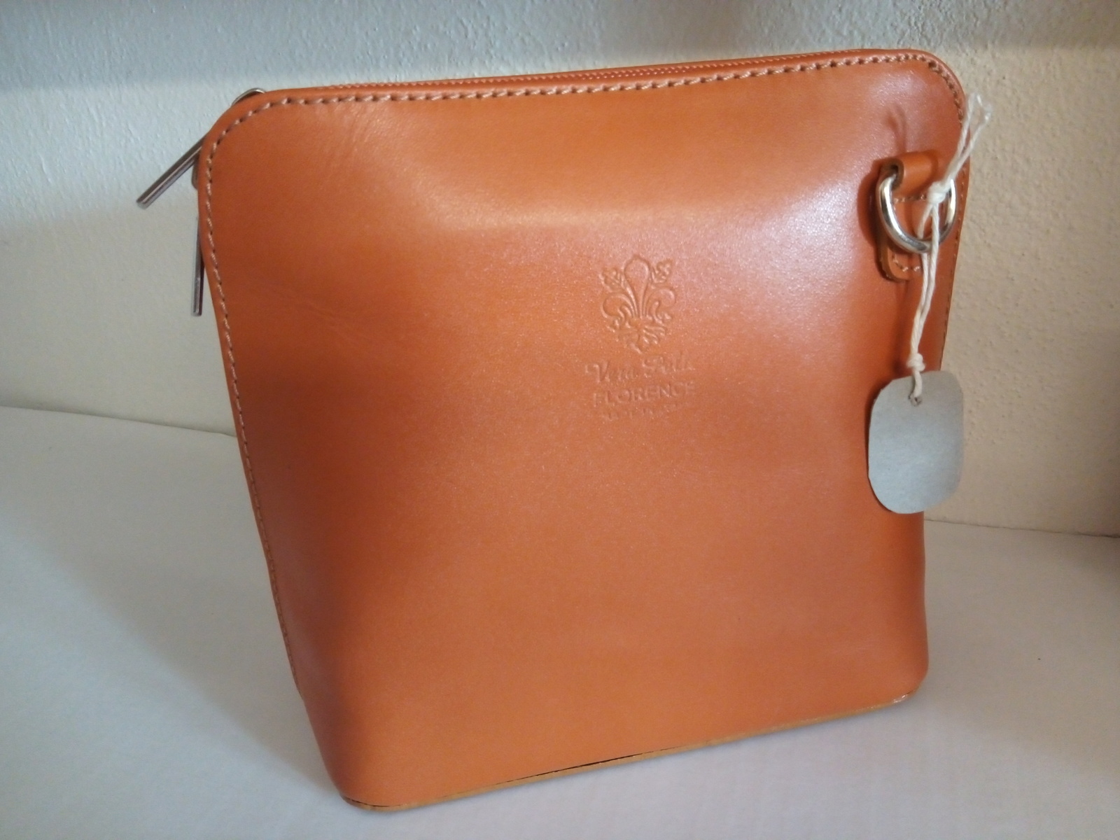 kabelka crossbody Vera Pelle Sima barva: camel