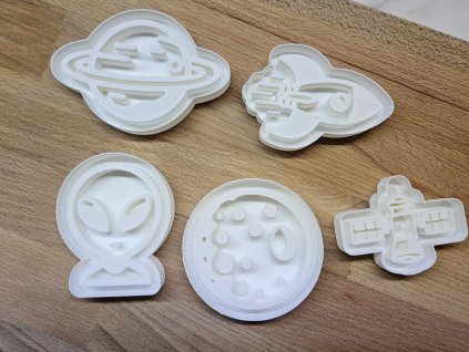 Sada vykrajovátek "Vesmír"