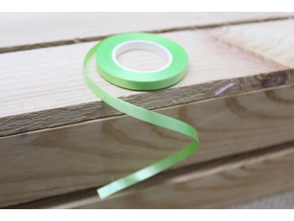 30457 dekoracni darkova stuha pmat sirka 5 mm delka 9 5 m zelena