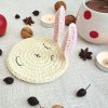 Dekorace háčkovaný podšálek Mrozci ve smetanové barvě