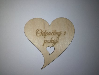 Drevené srdiečko ODPOČÍVAJ V POKOJI 6cm