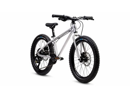 Seeker20Boxthreequarter3200x1800Moz 4472x