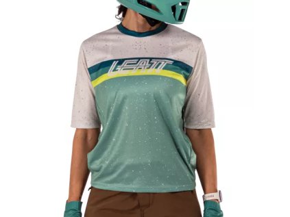 leatt jersey womenenduro30 pistachio front close 5025107780 686ba15d3c78a