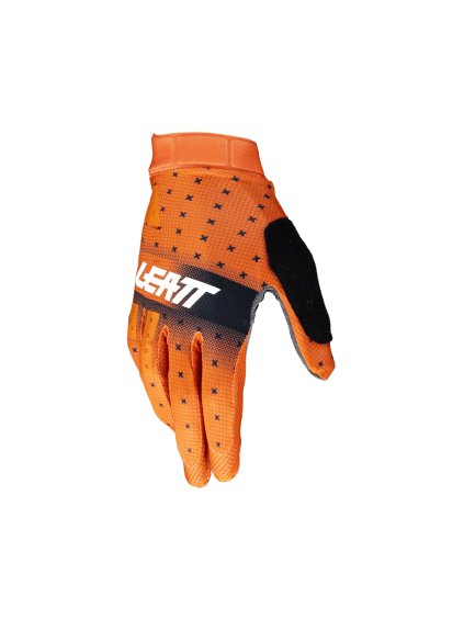 RTZOvmP4 6543c7865e6c3