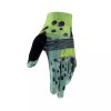 leatt 10 gripr pistachio leftfront 6025105781 686e0b5a6d90b