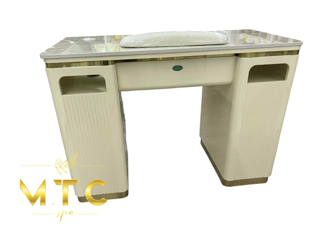 5bfa62a5 b449 4d82 a14f 907df4557f27 Photoroom