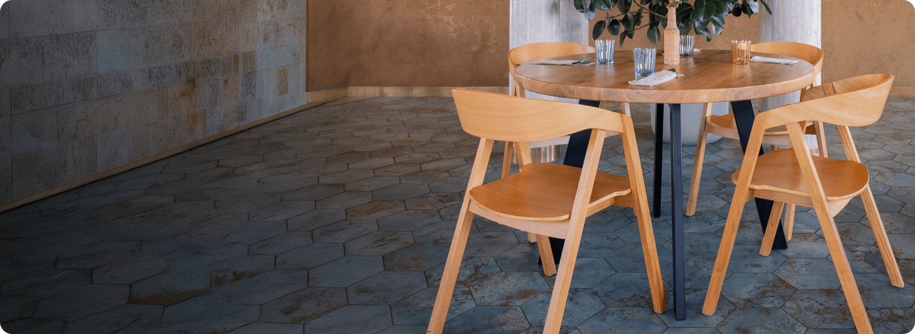 Kovové nohy ke stolům