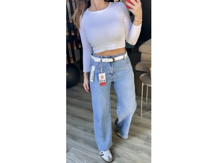 3693B7B8 5740 453F A94A F2750E93B9CE