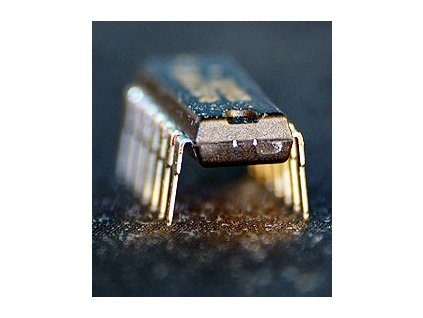 74HC221
