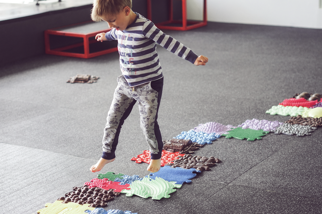 Back to School (Not Just) Barefoot