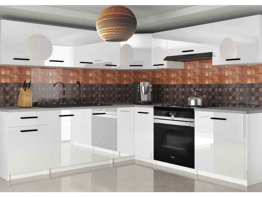 Bílá lesklá kuchyňská linka – nadčasové řešení pro každou domácnost