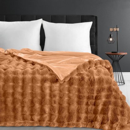 583719 prikryvka na postel lily medova 200 x 220 cm